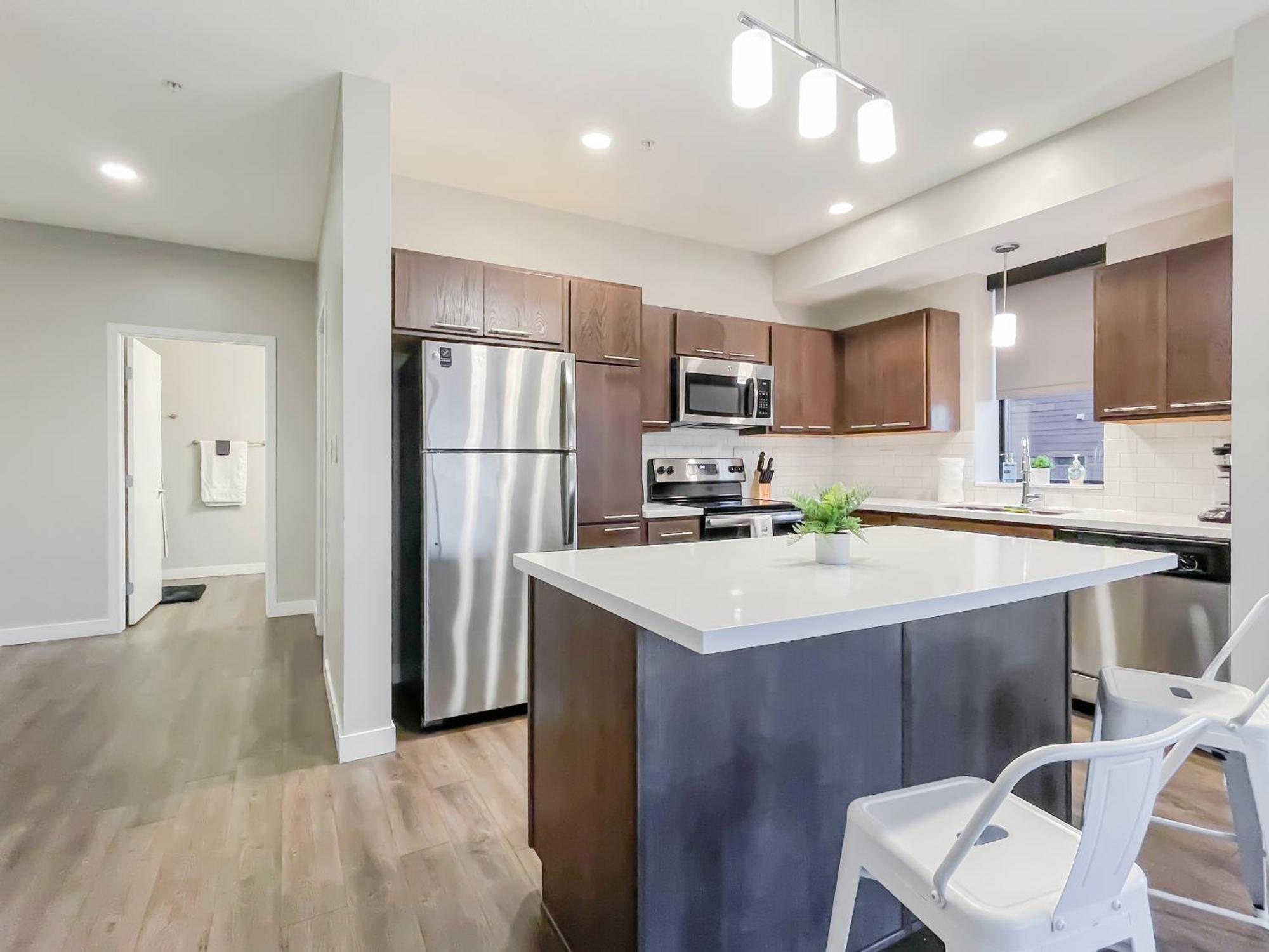 Апартаменти Large Downtown 2Br -Hot Tub-Downtown! Де-Мойн Екстер'єр фото
