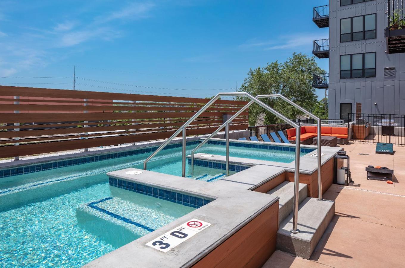 Апартаменти Large Downtown 2Br -Hot Tub-Downtown! Де-Мойн Екстер'єр фото